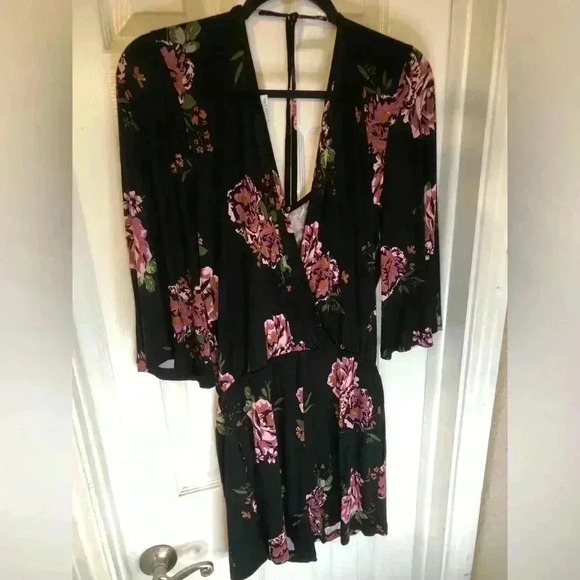 Floral VENUS Lascana romper size 36 - Picture 6 of 15